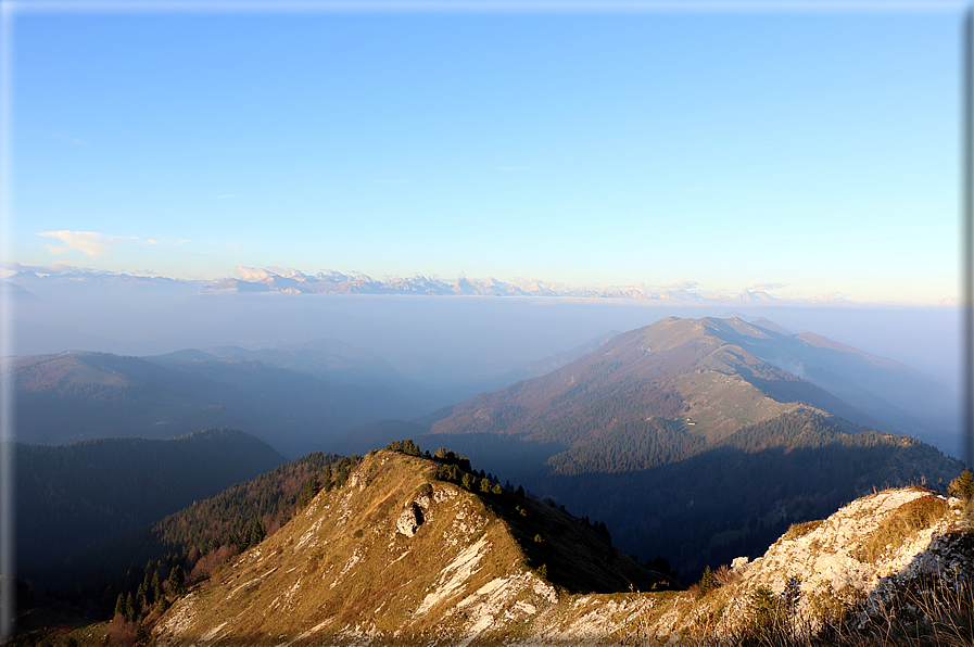 foto Cima Grappa in Autunno